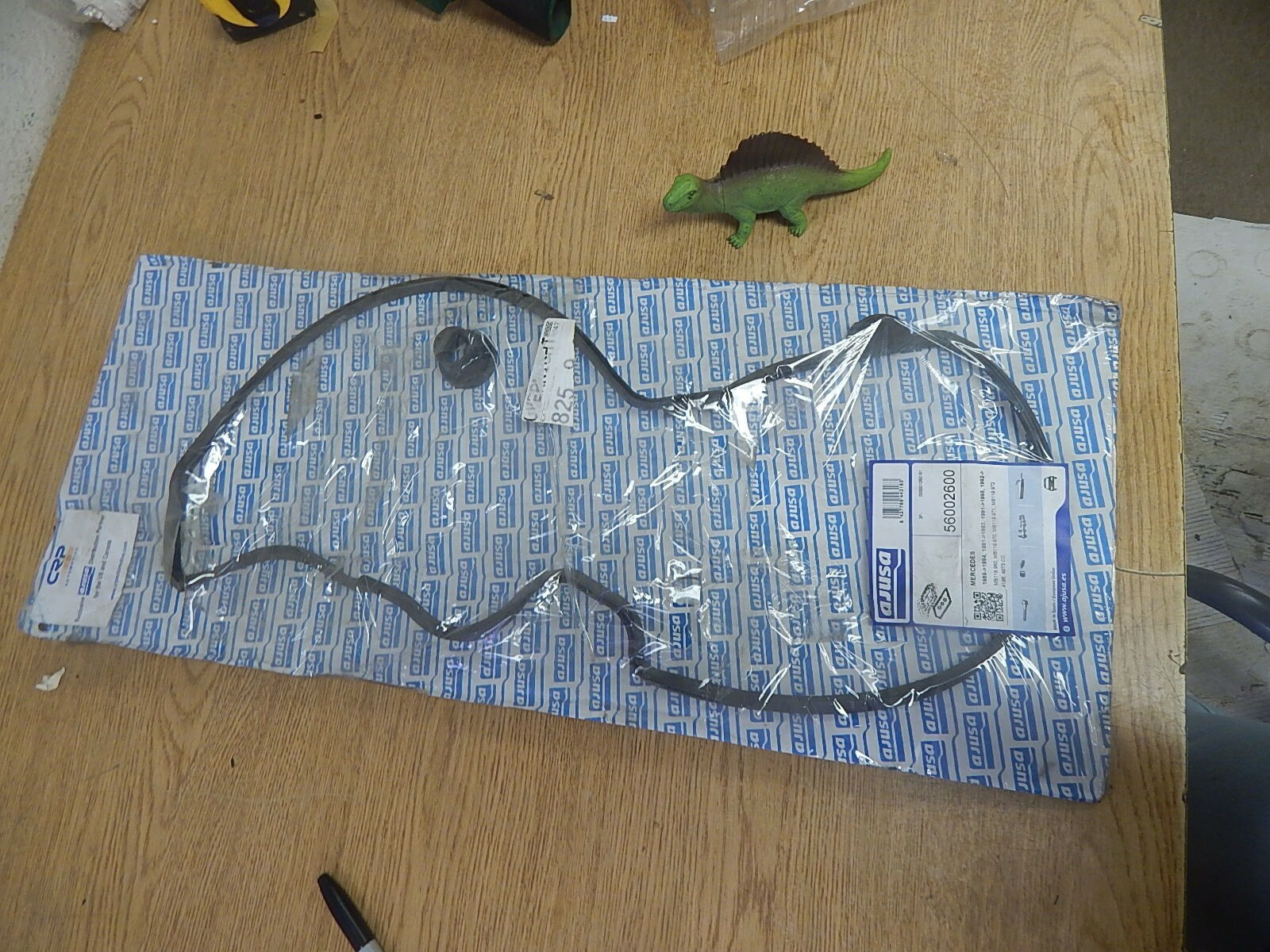 NEW Ajusa 56002600 Valve Cover Gasket Set *FREE SHIPPING*