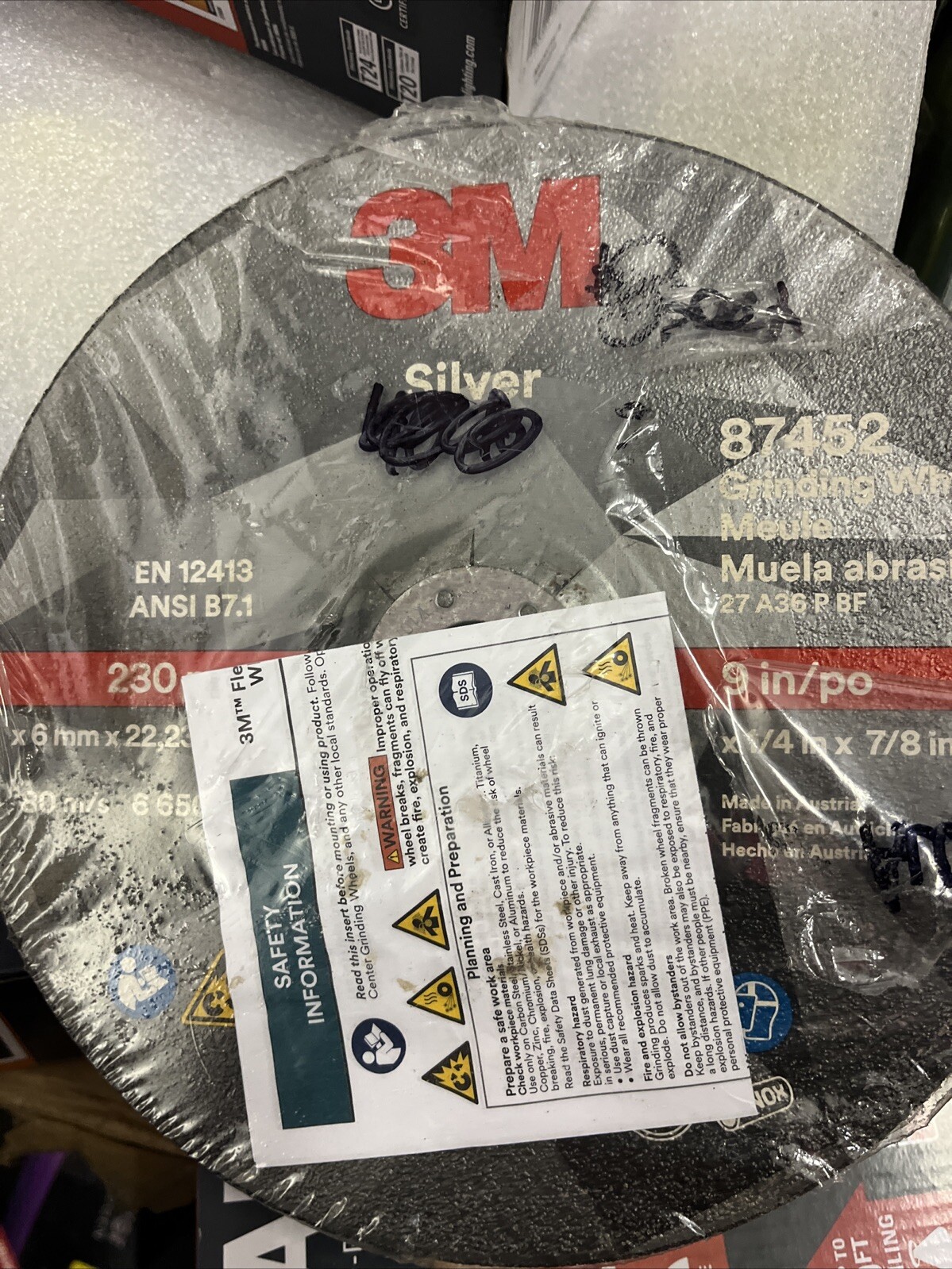 3M Silver Depressed Center Grinding Wheel, 87452, T27, 9 in x 1/4 (Case of 5
