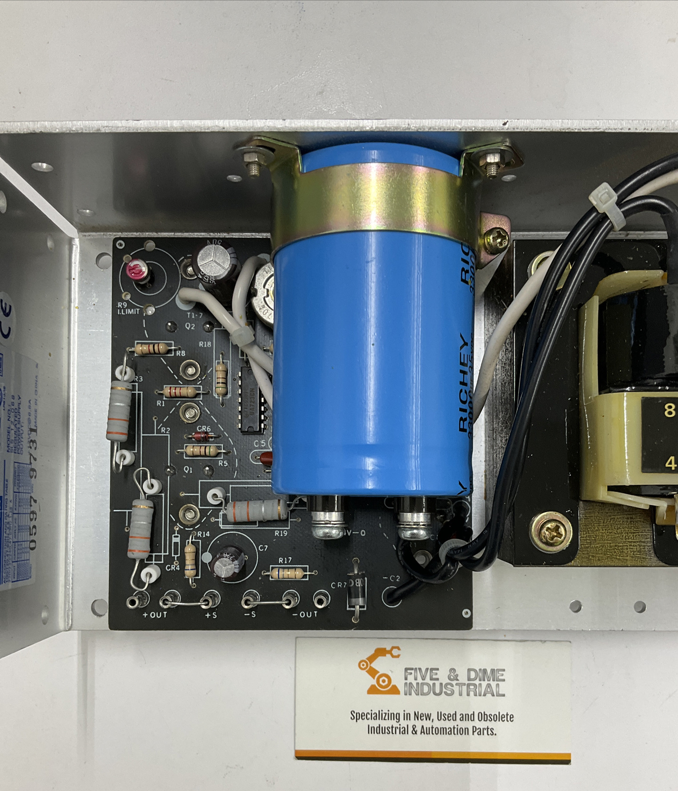Sola SLS-12-068 Regulated Power Supply Output 12vdc 6.8A