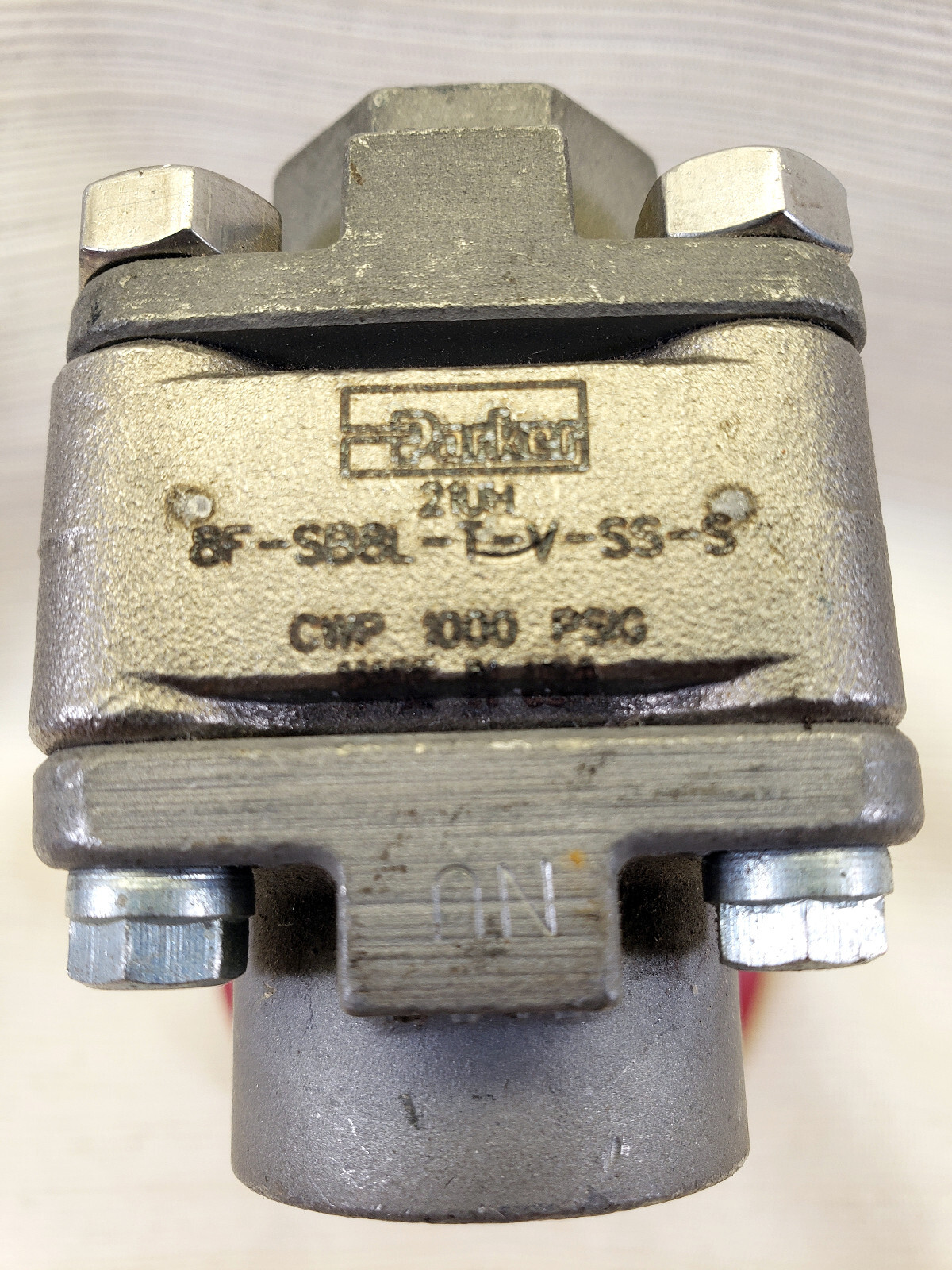 PARKER 1/2″ FNPT NPT Stainless Ball Valve 8F-SB8L-T-V-SS-S ~316 CF8M ~1000 psi~