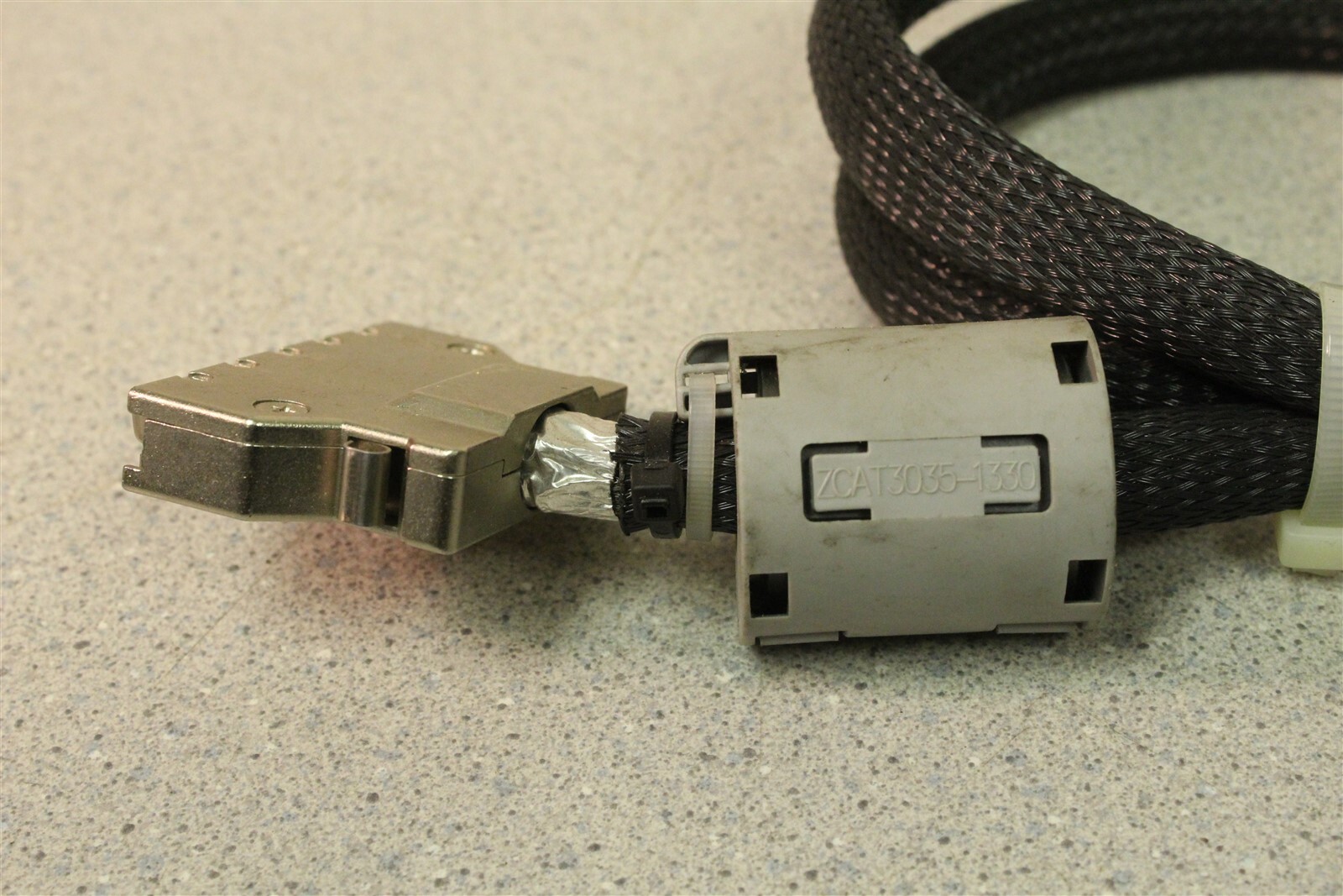 TDK ZCAT 3035-1330 clamp with DDK 57-30360 connectors and cable *FREE SHIPPING*