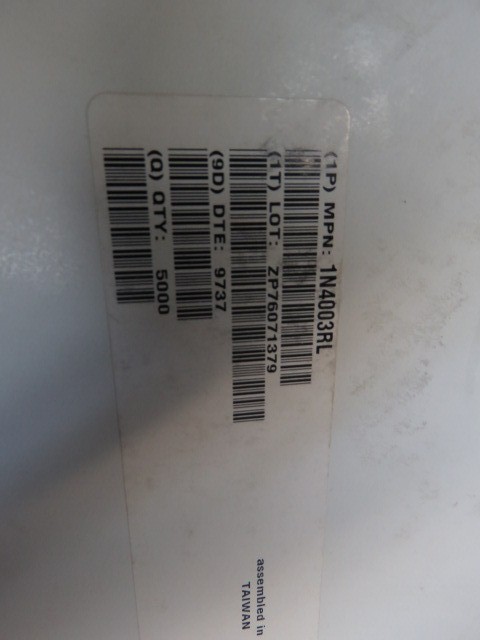 MOTOROLA 1N4003RL Qty of 5000 per Lot MOTOROLA 1N4003RL