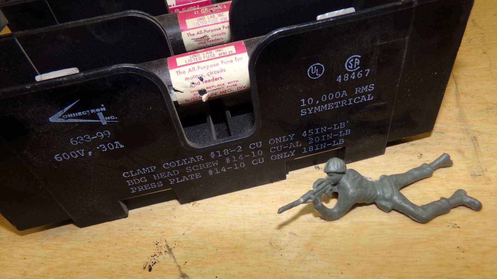 Connectron 633-99 Fuse Holder w/ (3) Fusetron FRS-R-12 Fuses *FREE SHIPPING*