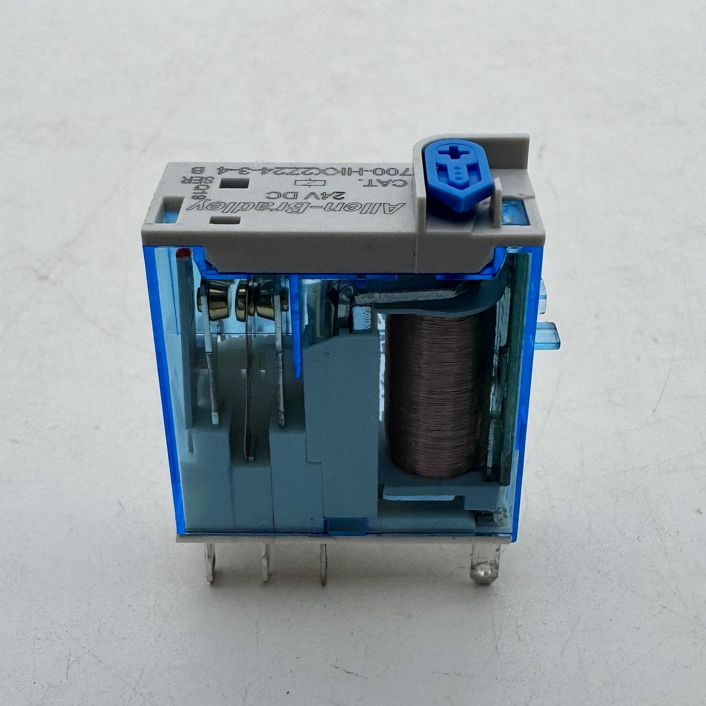700-HKX2Z24-3-4 24V DC GP Slim Line Relay New Original 700HKX2Z2434