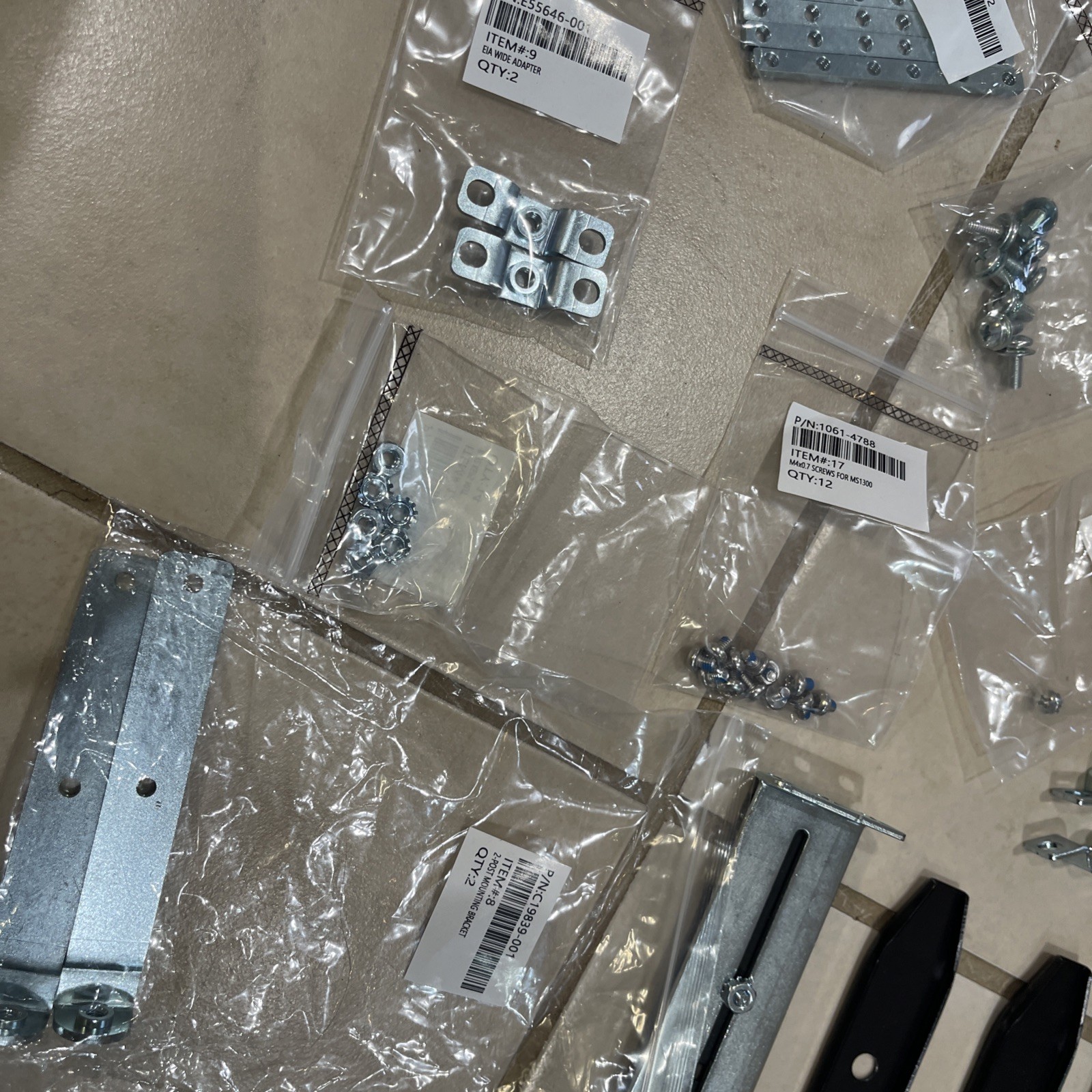 KONTRON -TMLPMOUNT51 – 4-post Rack Mounting Kit New Other
