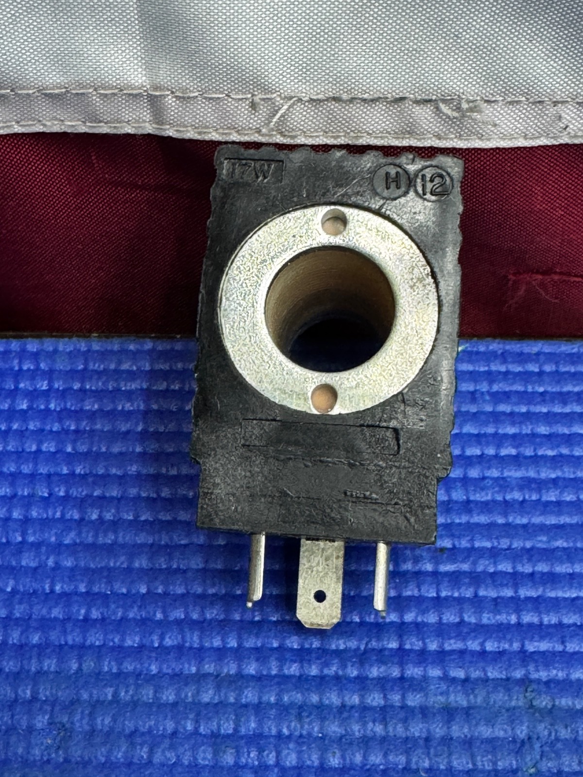 PARKER 120V VALVE COIL 17w 851019 Surplus Old Stock