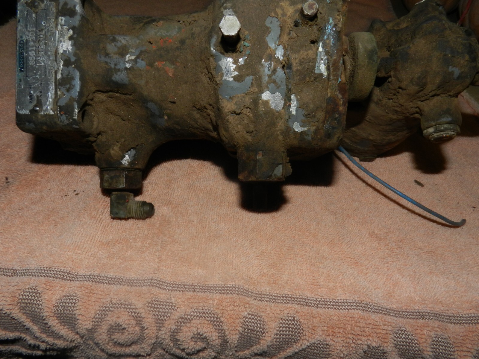 WOODWARD GOVERNOR 8561-301 Parts or repair core