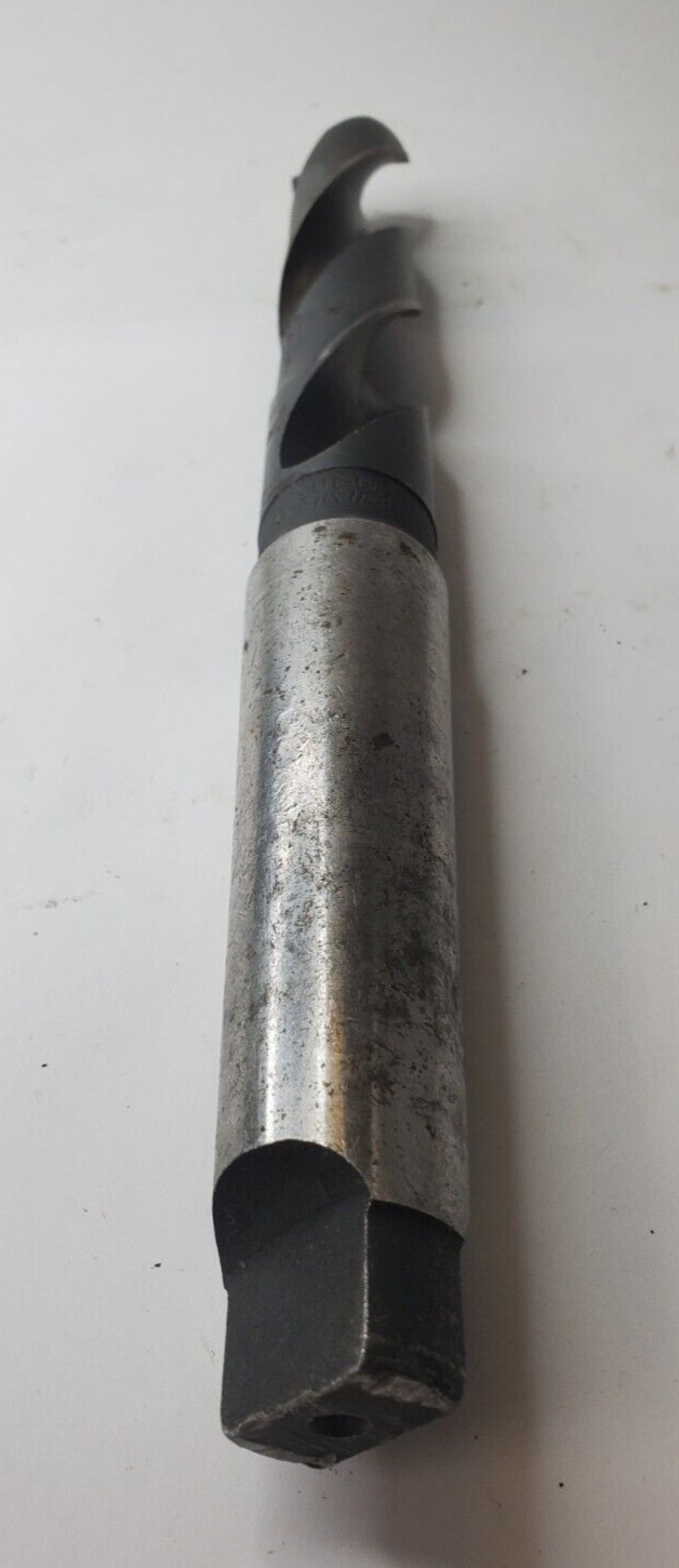 CLE-LINE USA 1-5/32″ HS TAPERED SHANK DRILL BIT 2 FLUTE 12″ OAL 6-3/8″ LOC