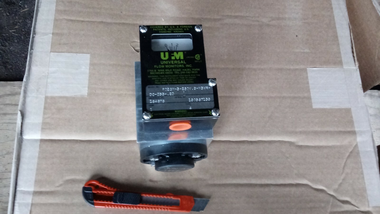 New UFM Universal Flow Monitors F02GM-3-250V.9-M3WR-DC-Z33-.2D 164876