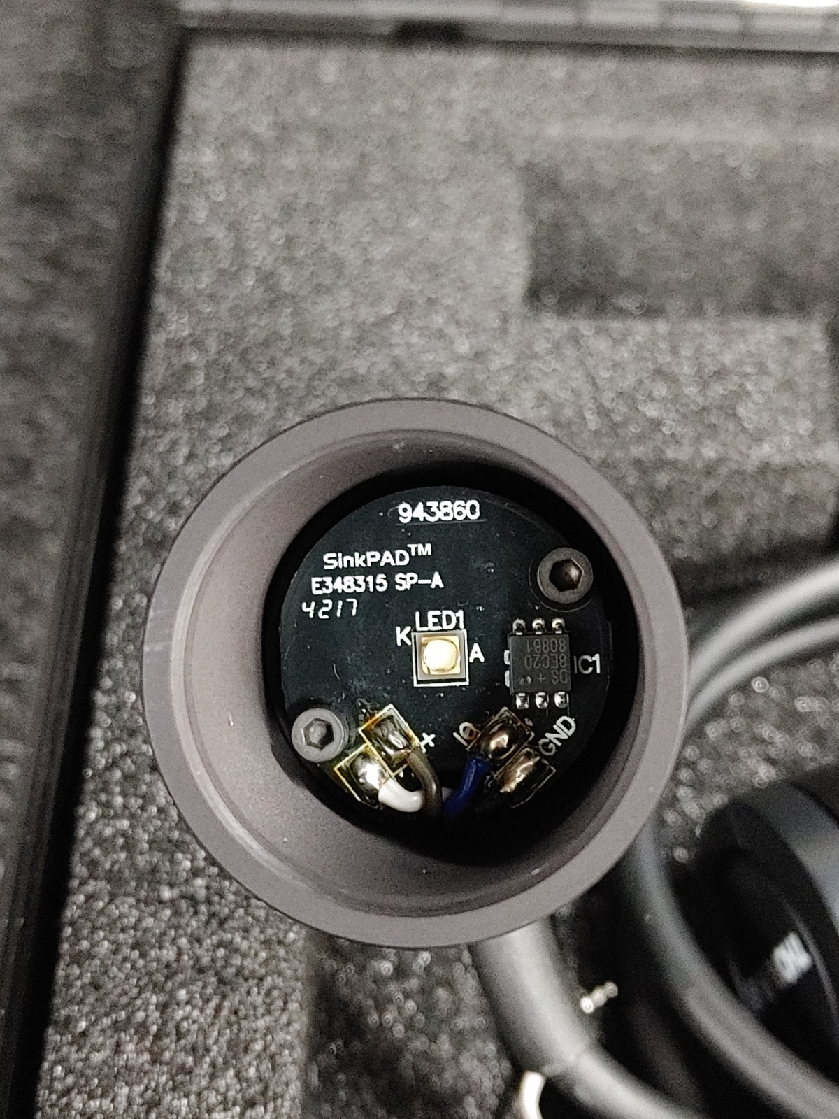 THORLABS M530L3 530 nm 350 mW 1000 mA Mounted LED w Lens Tube and Optic Filter