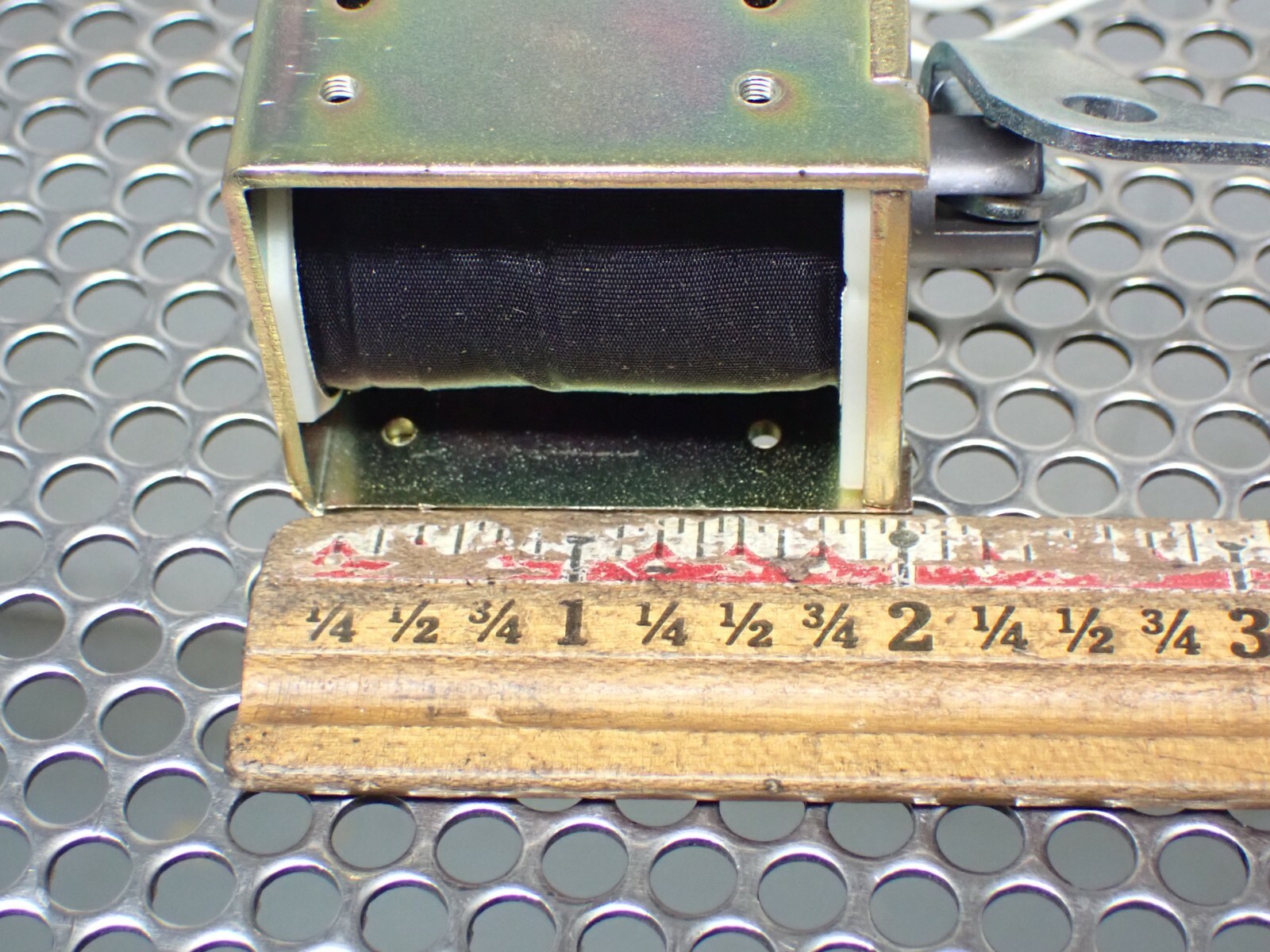 TDS-12M-13 DC-35V Solenoid NEW