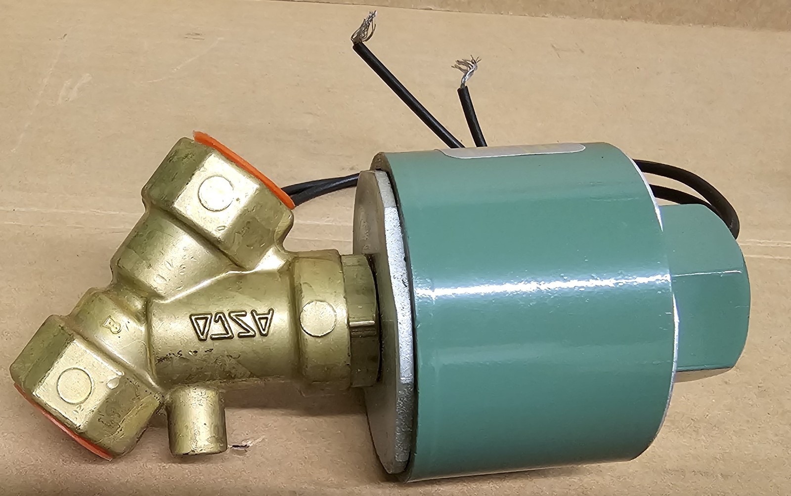 ASCO RED-HAT 8211A15 SOLENOID VALVE 1/2″
