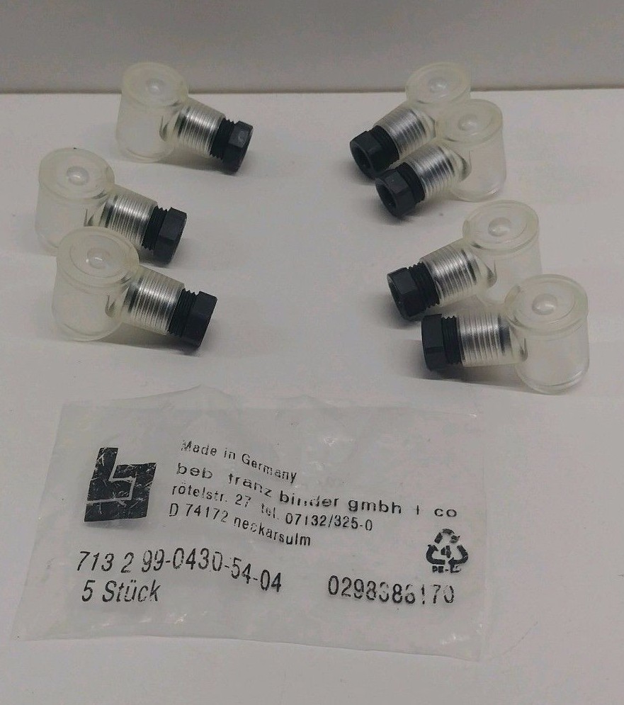 LOT OF 7 NEW OLD STOCK! BINDER MALE ANGLED LOCKING CONNECTORS 713299-0430-54-04