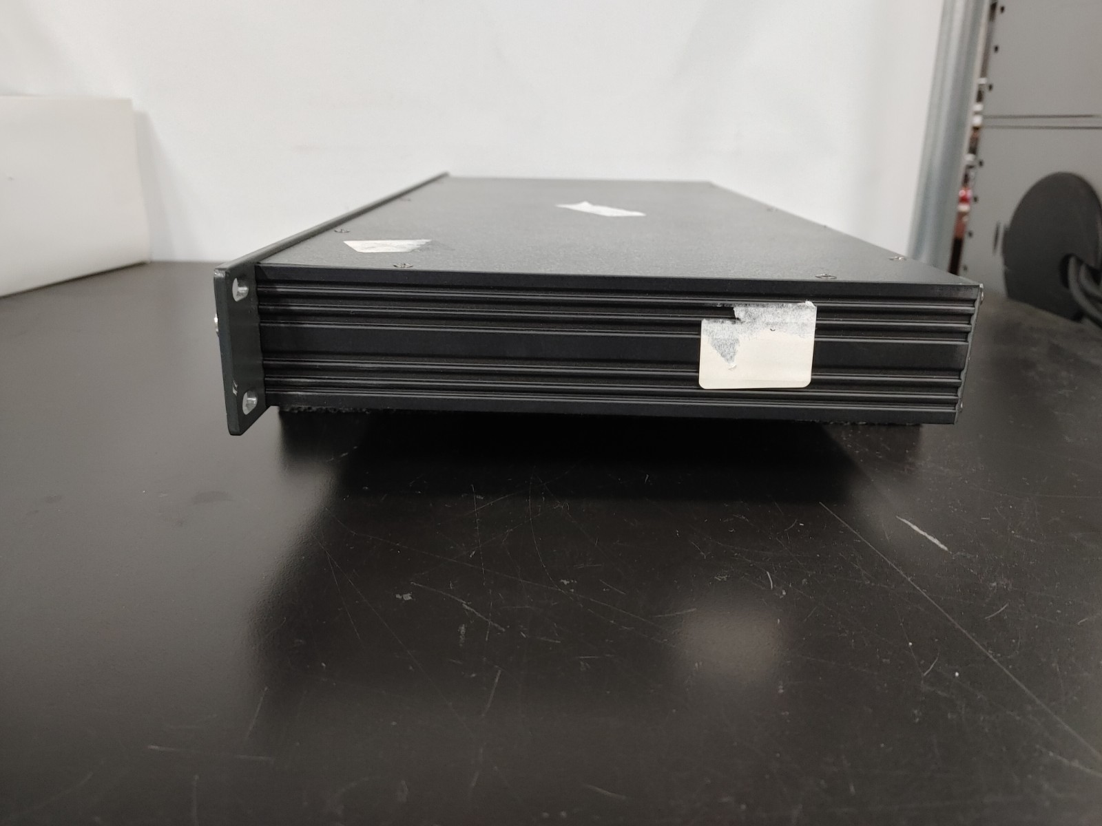 VOCOPRO UHF-5800 4 Channel Wireless Microphone System