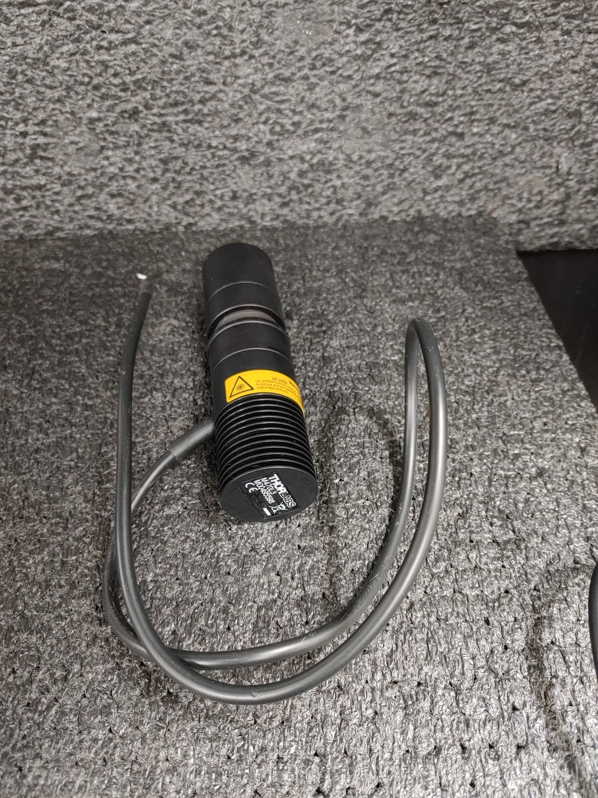 THORLABS M470L3 470 nm 650 mW 1000 mA Mounted LED w Lens Tube and Optic Filter