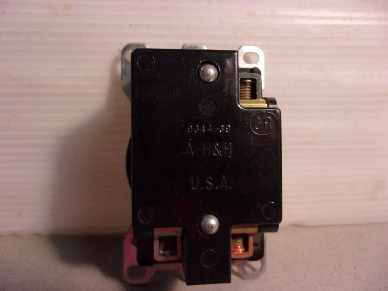 NEW Arrow Hart 5711 50A-125V 2P 3W Grounding Flush receptacle *FREE SHIPPING*