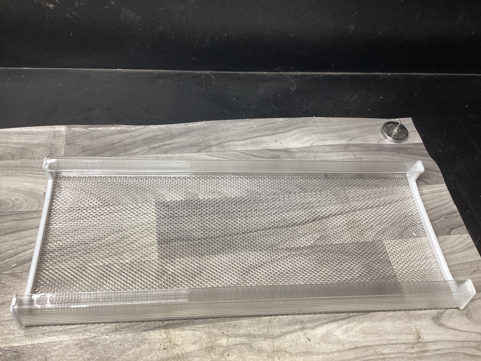 LITHONIA LIGHTING DLB48 LIGHT COVER #105D72PR5