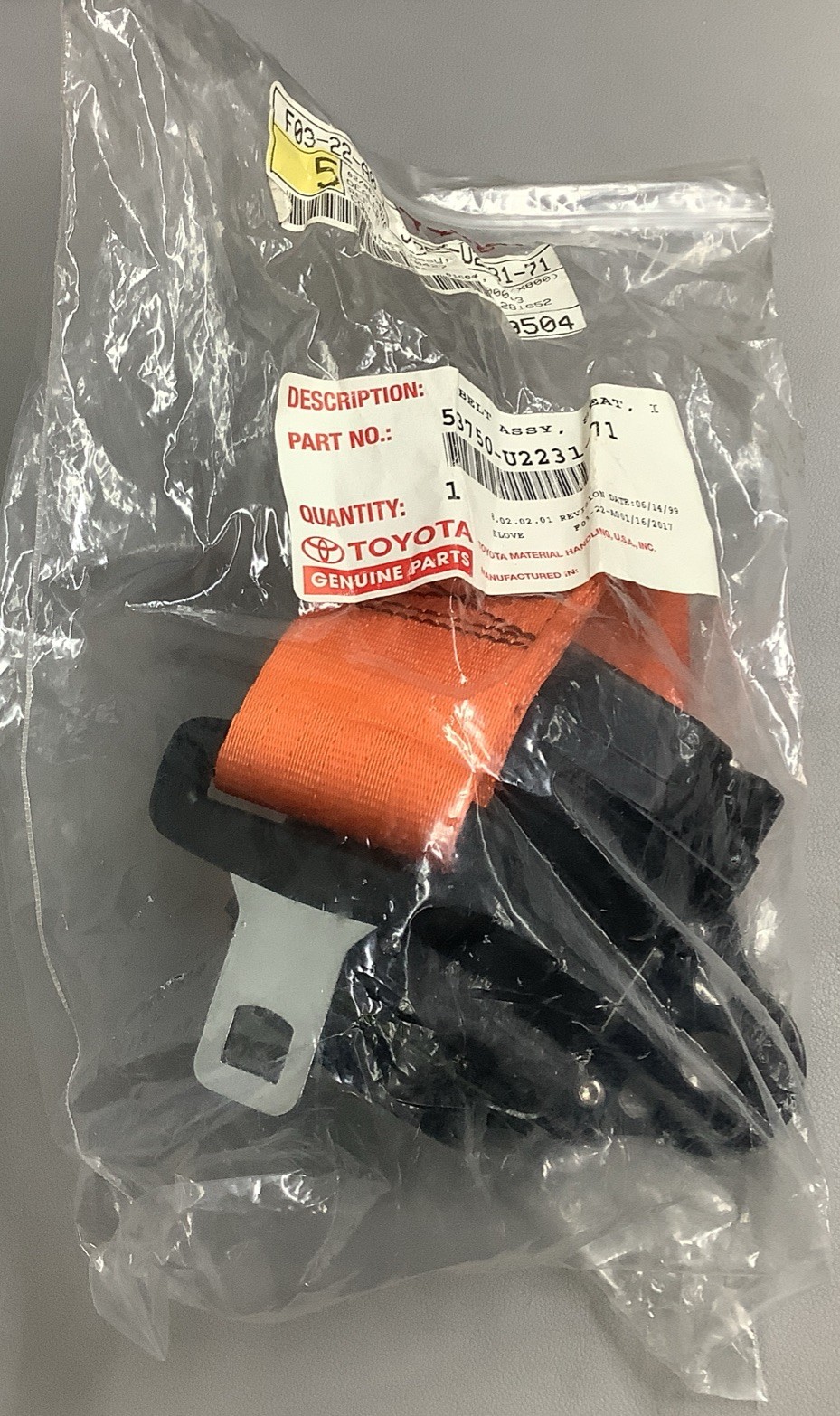 Genuine Toyota Seat Belt Assembly 53750-U2231-71, LH, Retractable (b183)