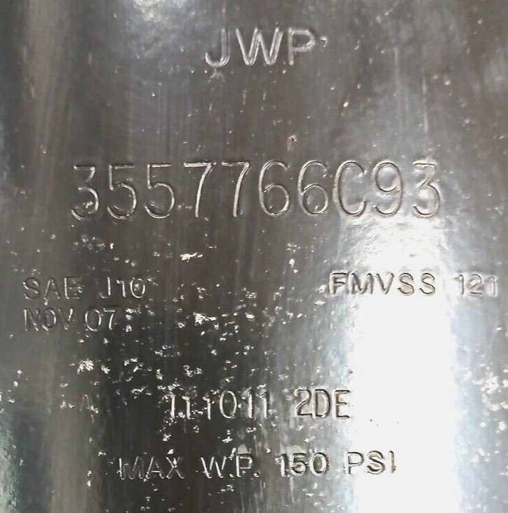JWP AIR TANK 3557766C93 150 PSI 15.67 GALLON/ 59.31 LITER CAPACITY SAE J10