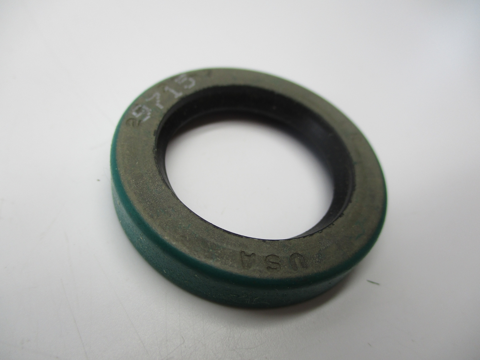 CHICAGO RAWHIDE 9715 OIL SEAL NSNP