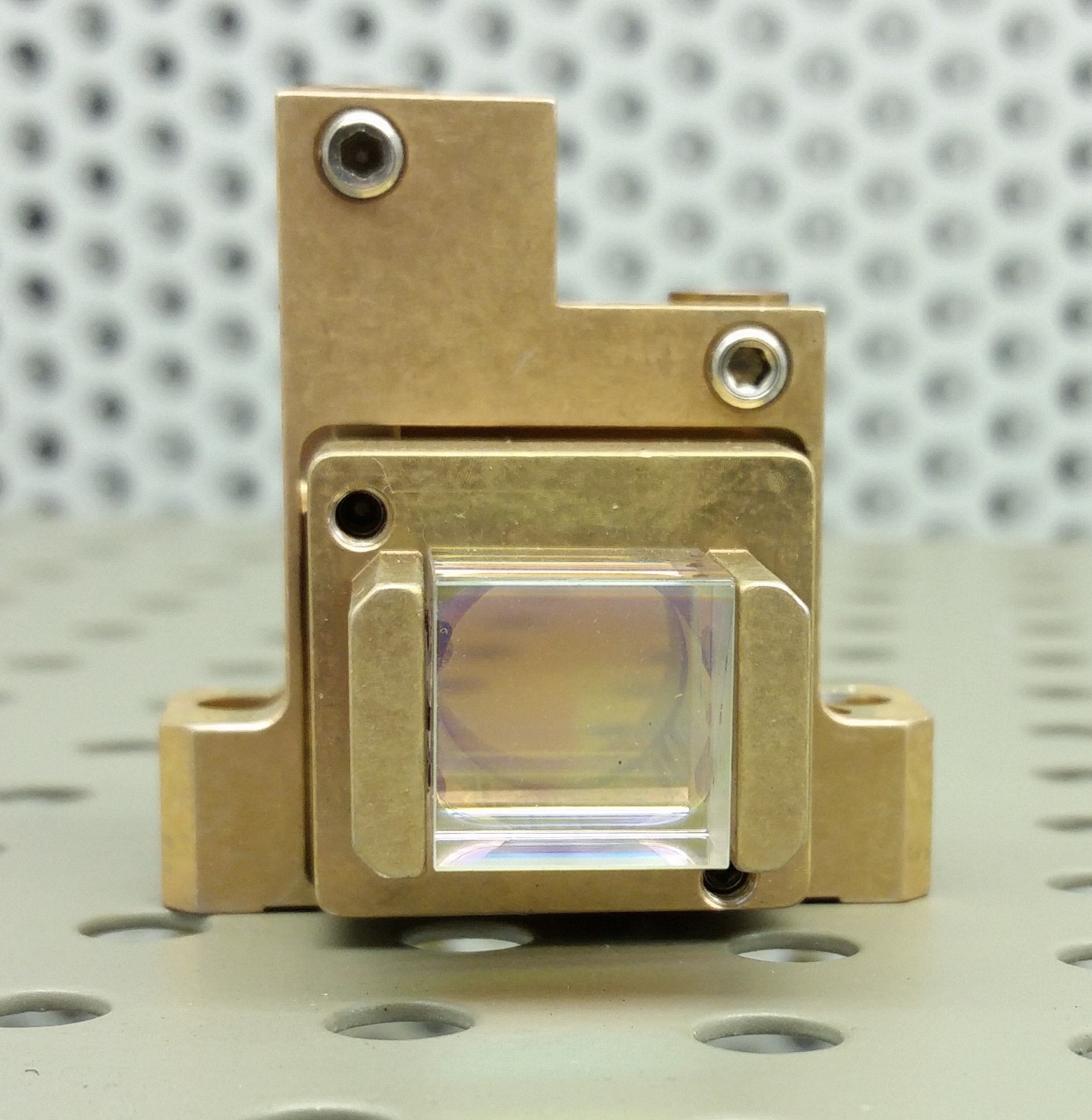 Thorlabs 1/2″ Polarizing Beamsplitter Cube 900–1300nm & Laser Optic Mount Adjust