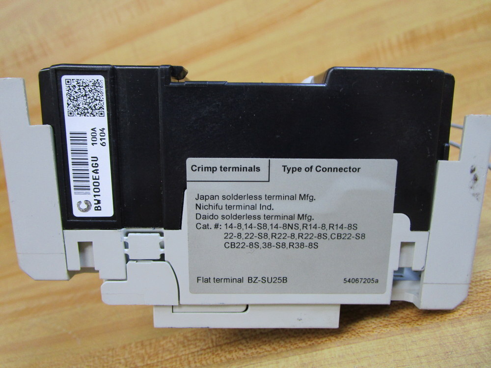Fuji Electric BW100EAGU-3P100 100A Circuit Breaker BW100EAGU W/ Terminal Guards