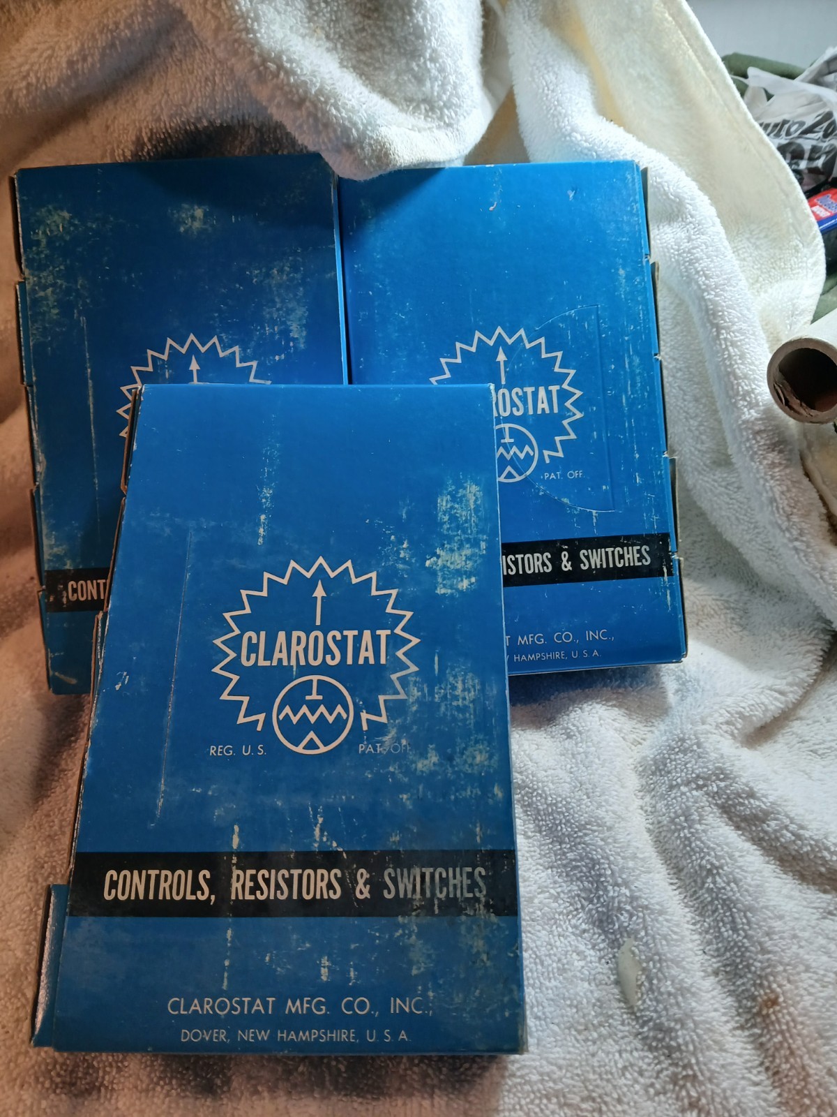 CLAROSTAT ROTARY POTENTIOMETER 53C1, NEW OLD STOCK ! *SOLD IN 5 PACK AS SHOWN