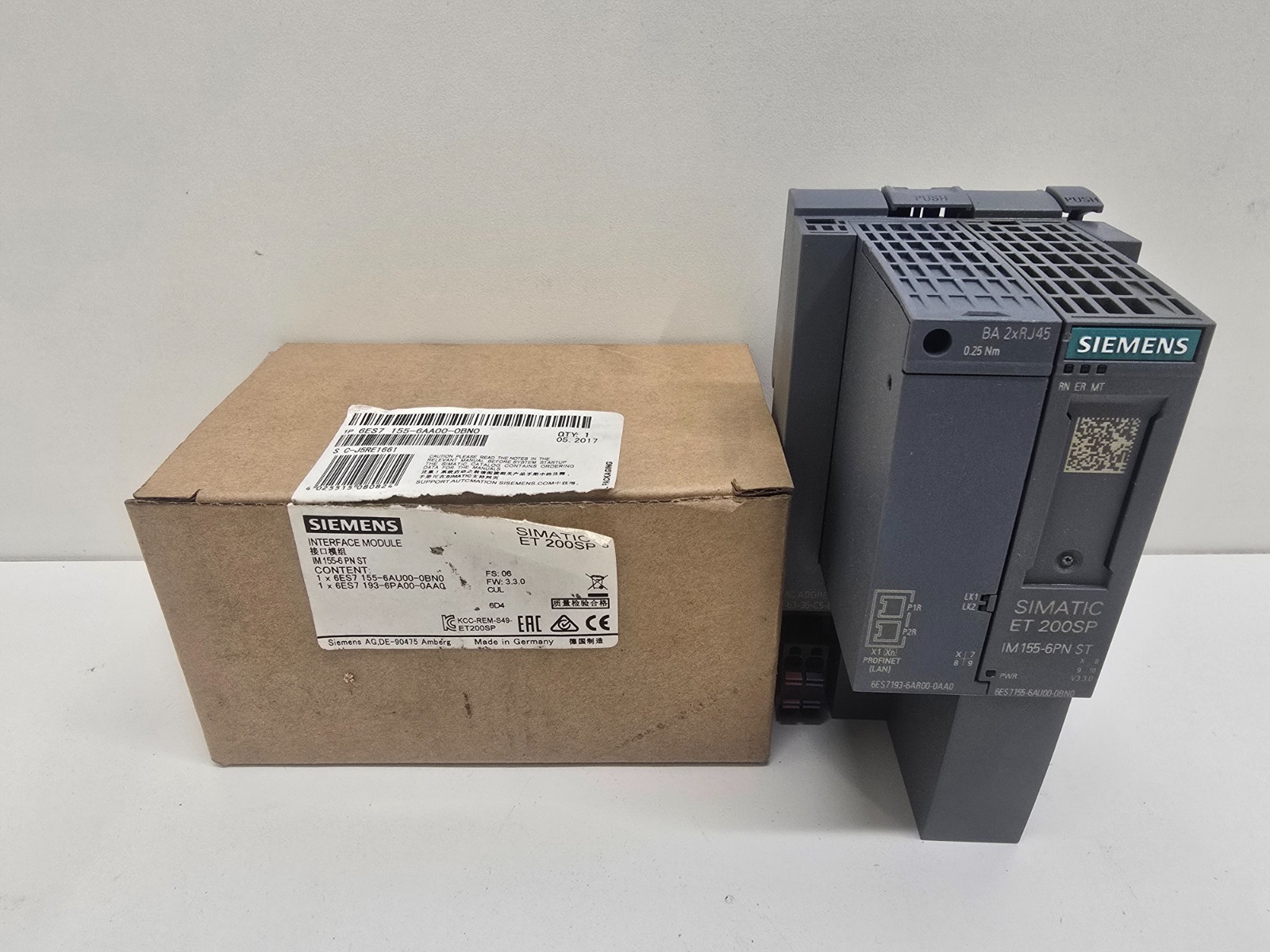 NEW IN BOX! SIEMENS INTERFACE MODULE 6ES7155-6AA00-0BN0