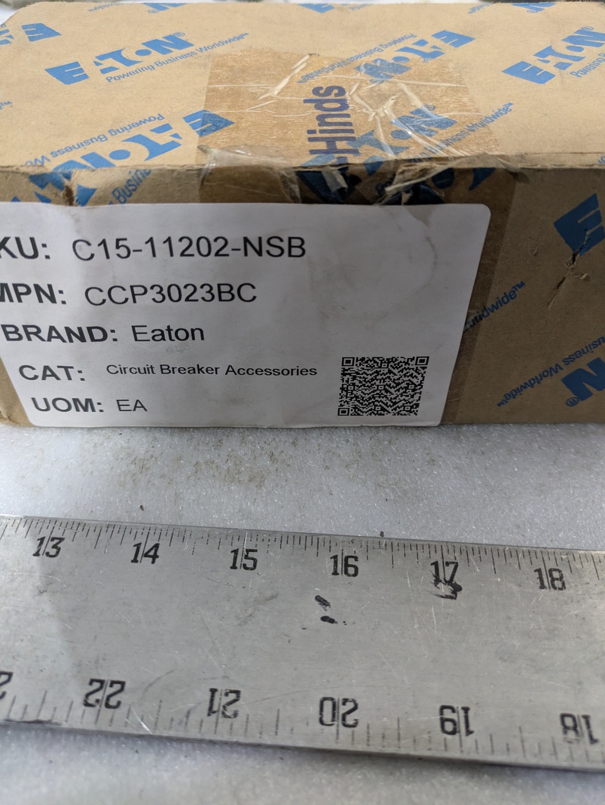Eaton Crouse-Hinds PowerMate CCP3023BC 30A 600VAC/250VDC 2-Wire 3-Pole Plug