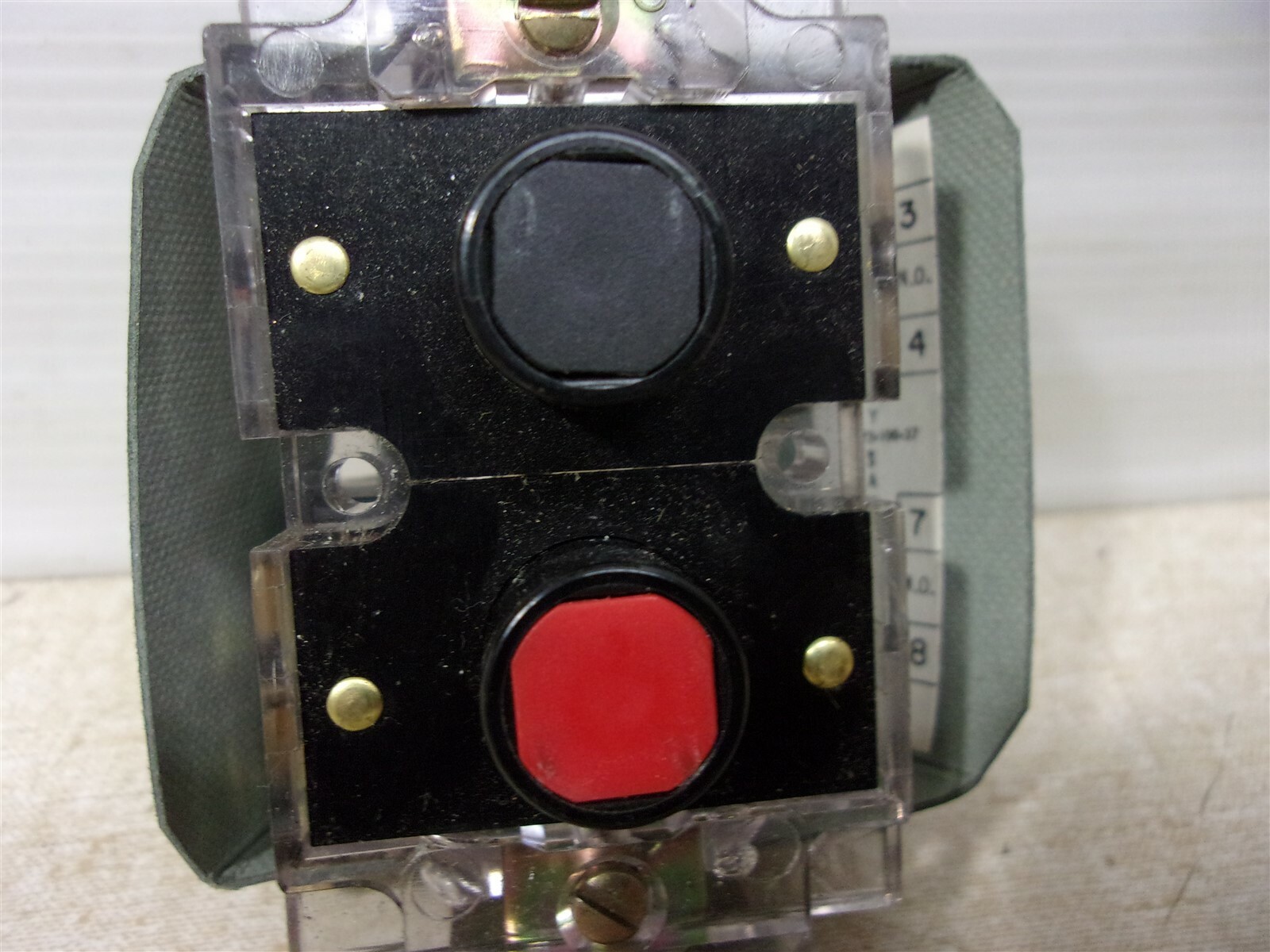 On-Off Push Button Switch Red Black *FREE SHIPPING*