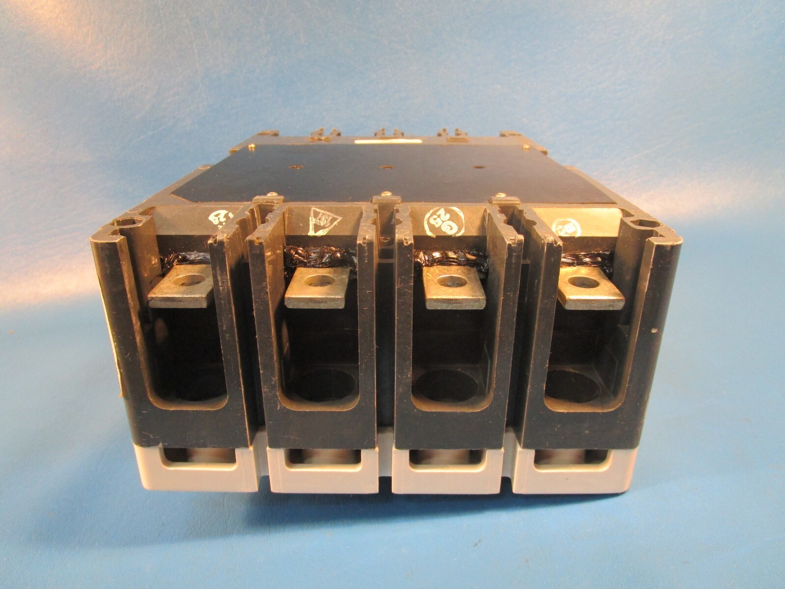 Eaton CKDPV4350W, Molded Case Breakers (MCCBs) K 4P 350A 1000V 50/60Hz 3Ph K
