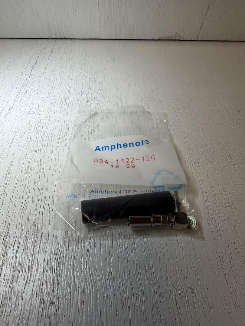 NEW Mouser Electronics 034-1122-12G RF Connectors Right-AngleCrimpPlug GHGC-3