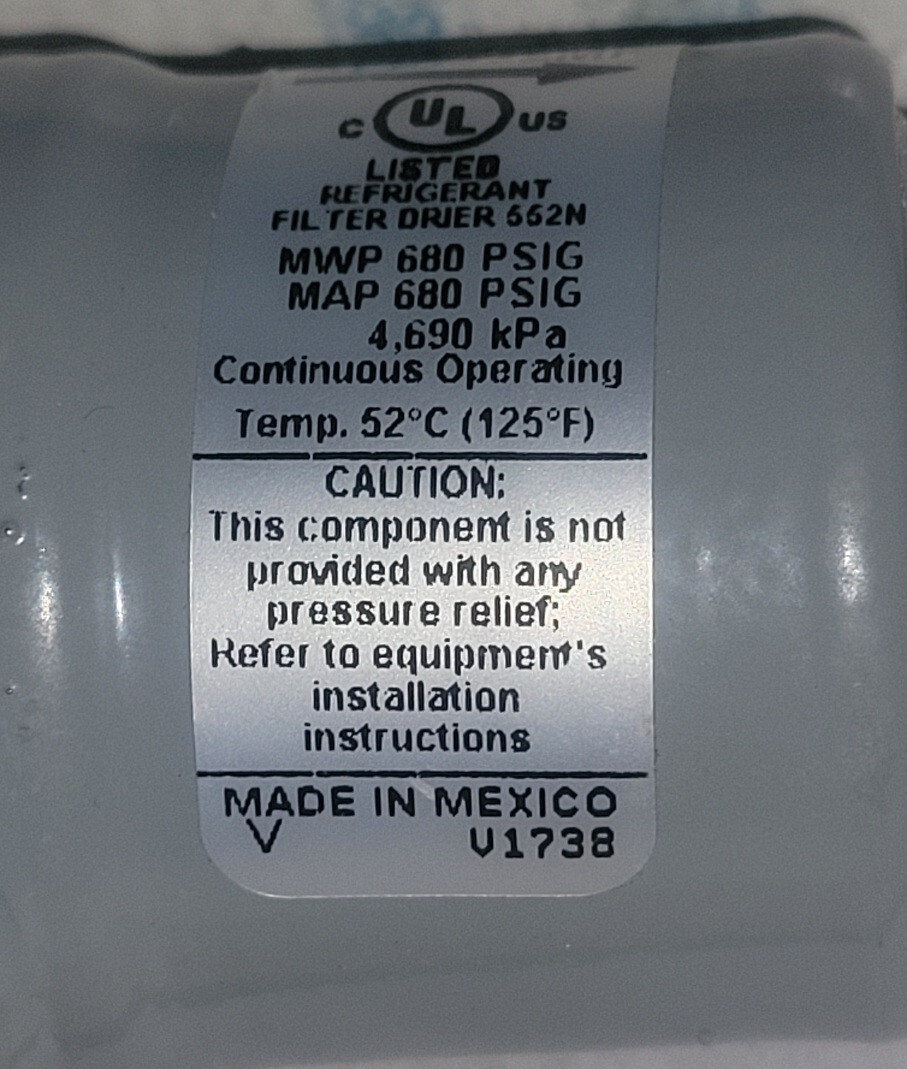 Emerson Liquid Line Filter PCN: 057193 ALF 03 2 MF Inlet 1/4″ Flare M Outlet
