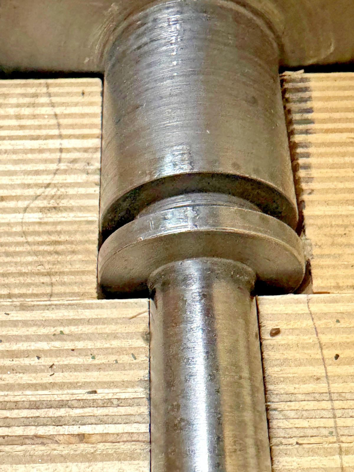 POTDEVIN NTZ-27 Rubber Glue tank roller