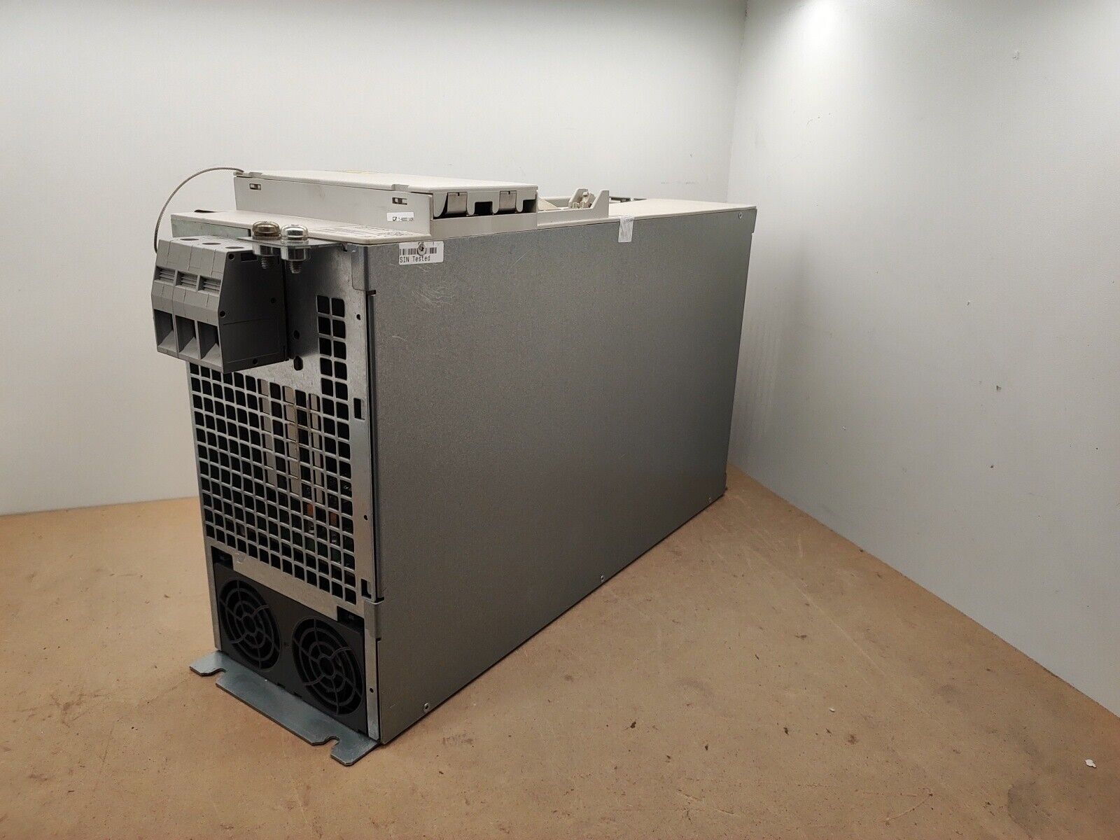 Siemens 6SN1123-1AA00-0EA2 Version: A 160A SIMODRIVE