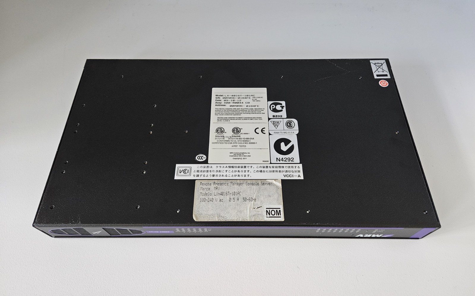 MRV LX-4016T-101AC 4000T Series 16-Port Remote Console Server