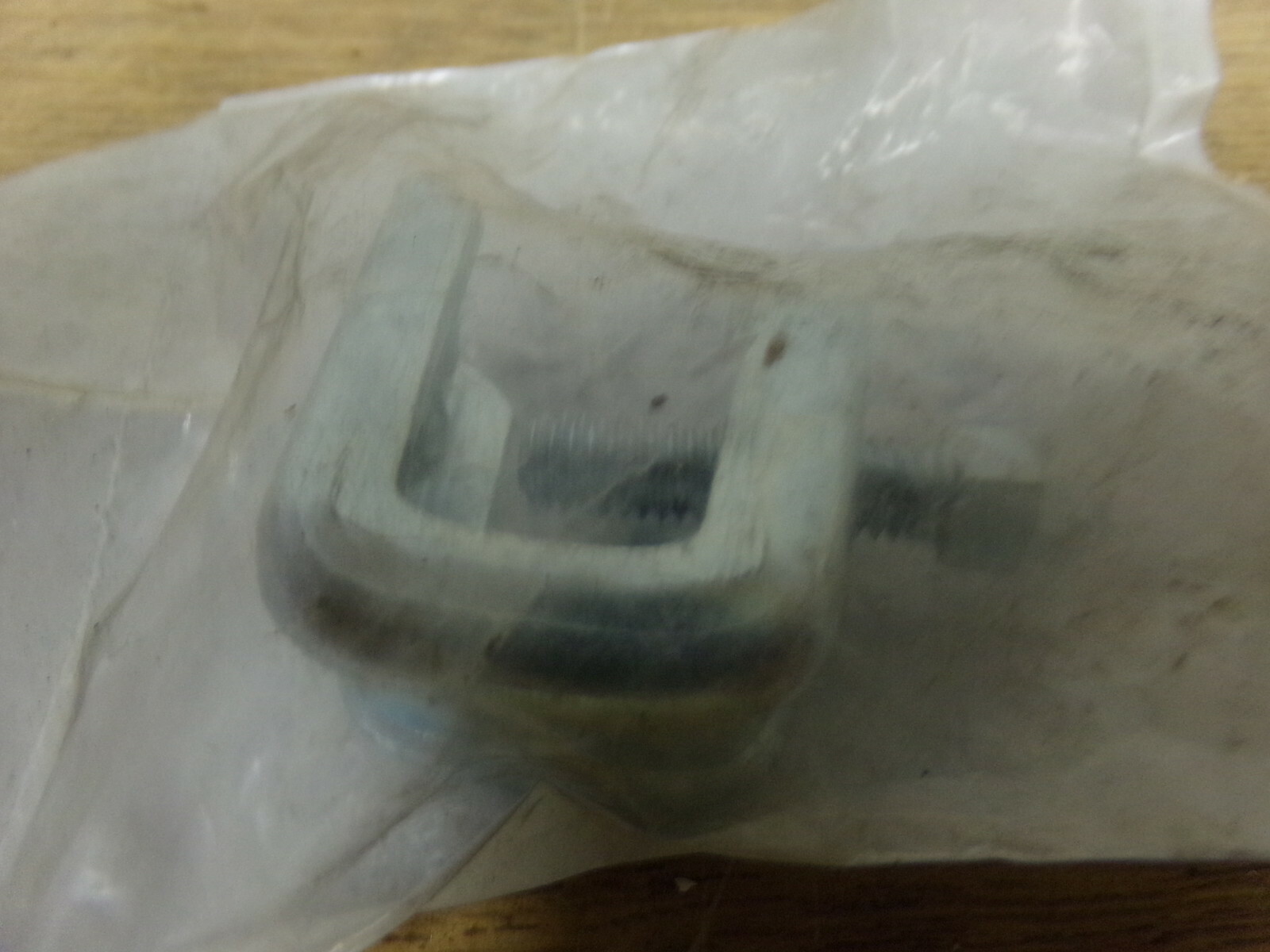 NEW Halex 96560 1/4″-20″ Steel Beam Clamp *FREE SHIPPING*