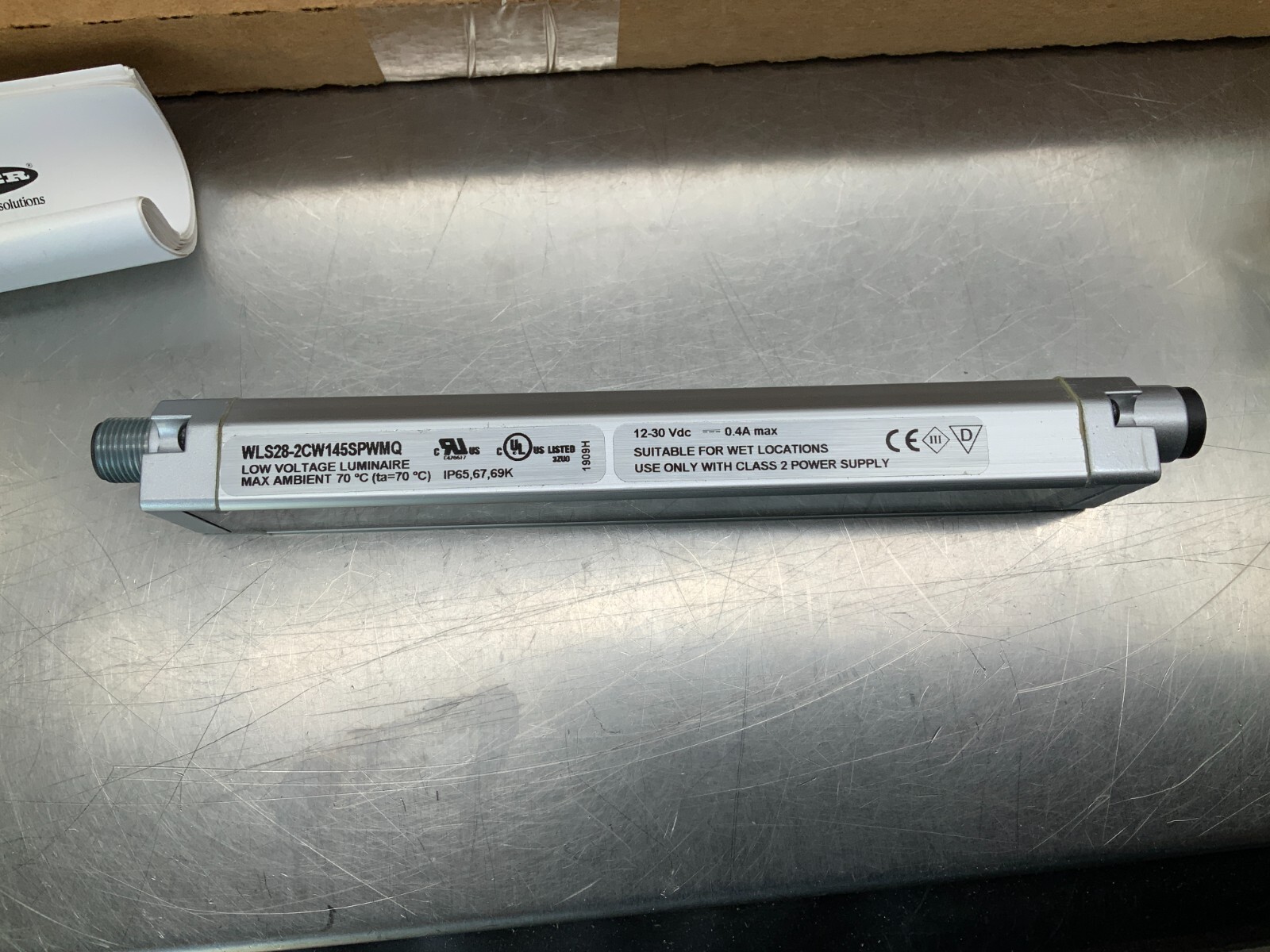Banner WLS28-2CW145SPWMQ LED Light Strip PWM Dimmable 90485