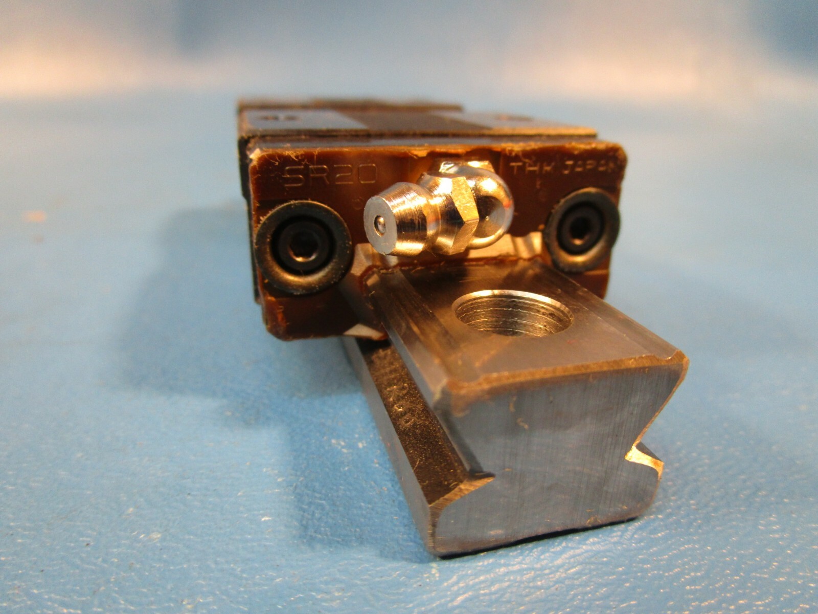 THK, SR20V2UUC1 + 140LP, TWO SR20V Linear Guide Blocks on a 140mm Rail