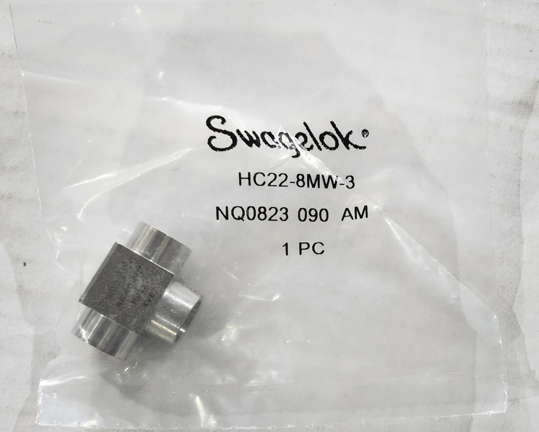 NEW Swagelok HC22-8MW-3 Tee fitting 1/2 IN X 1/2 IN X 1/4 IN OD