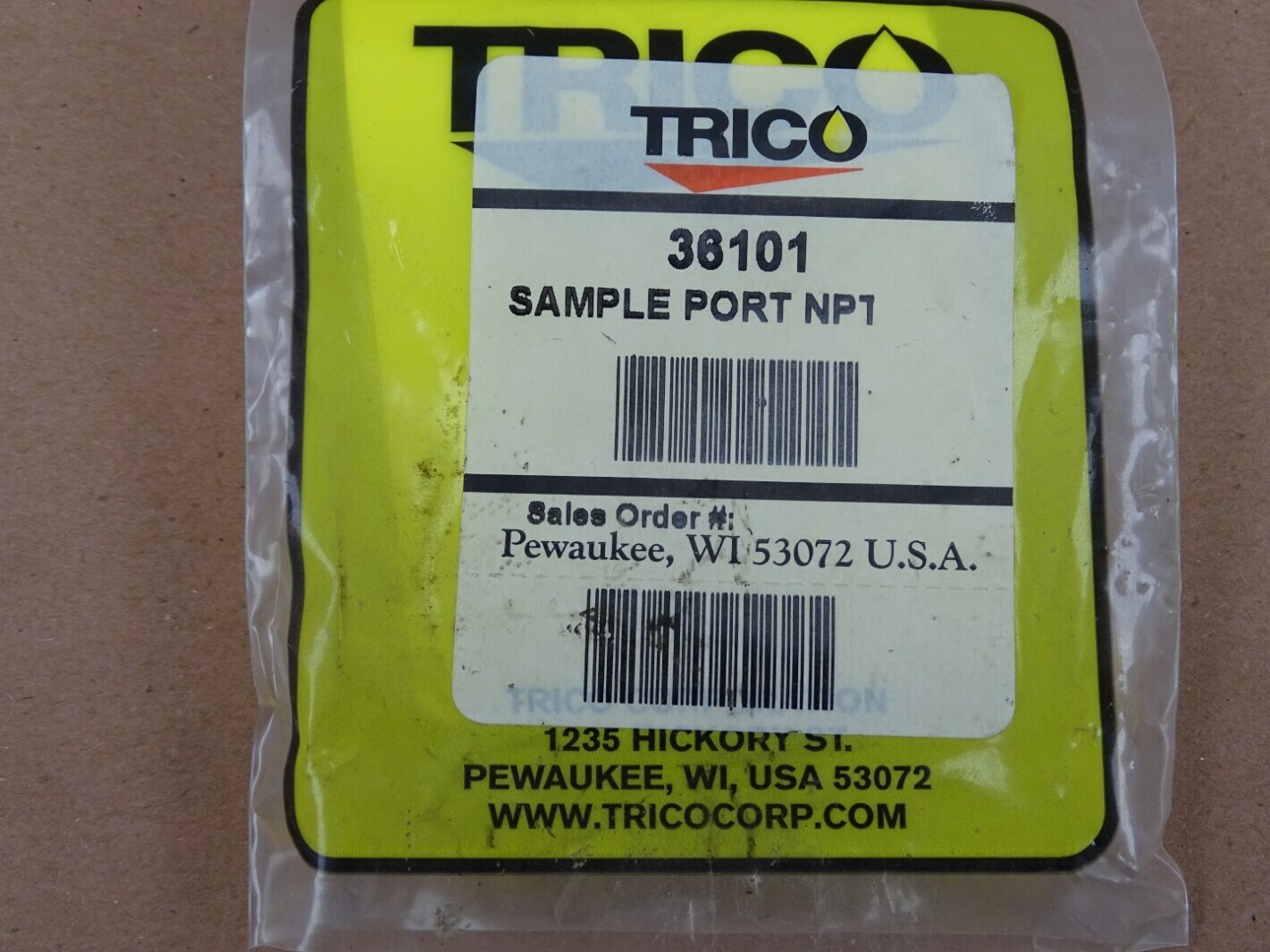 Trico Sample Port Adapter , 36101