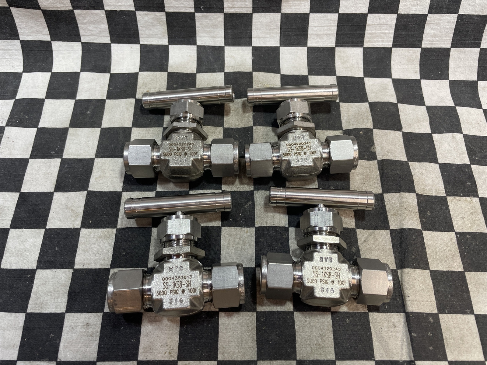 SWAGELOK BONNET NEEDLE VALVE 1/2″, SS-1KS8-SH, LOT OF 4, SHIPSAMEDAY#1374M3