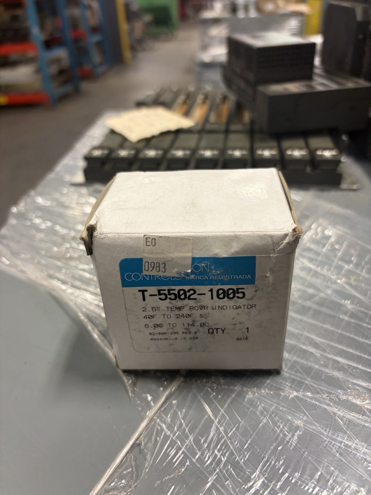 NEW Johnson Controls T-5502-1005 Temperature °F & °C Gauge #42