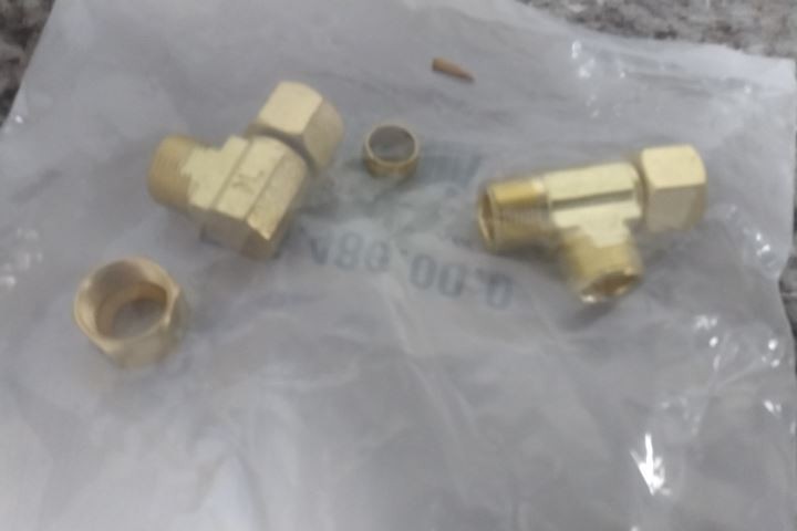 Chicago Faucets 131-CFMAB 3/8 In Inlet/Outlet Thermostatic Mixing Valve