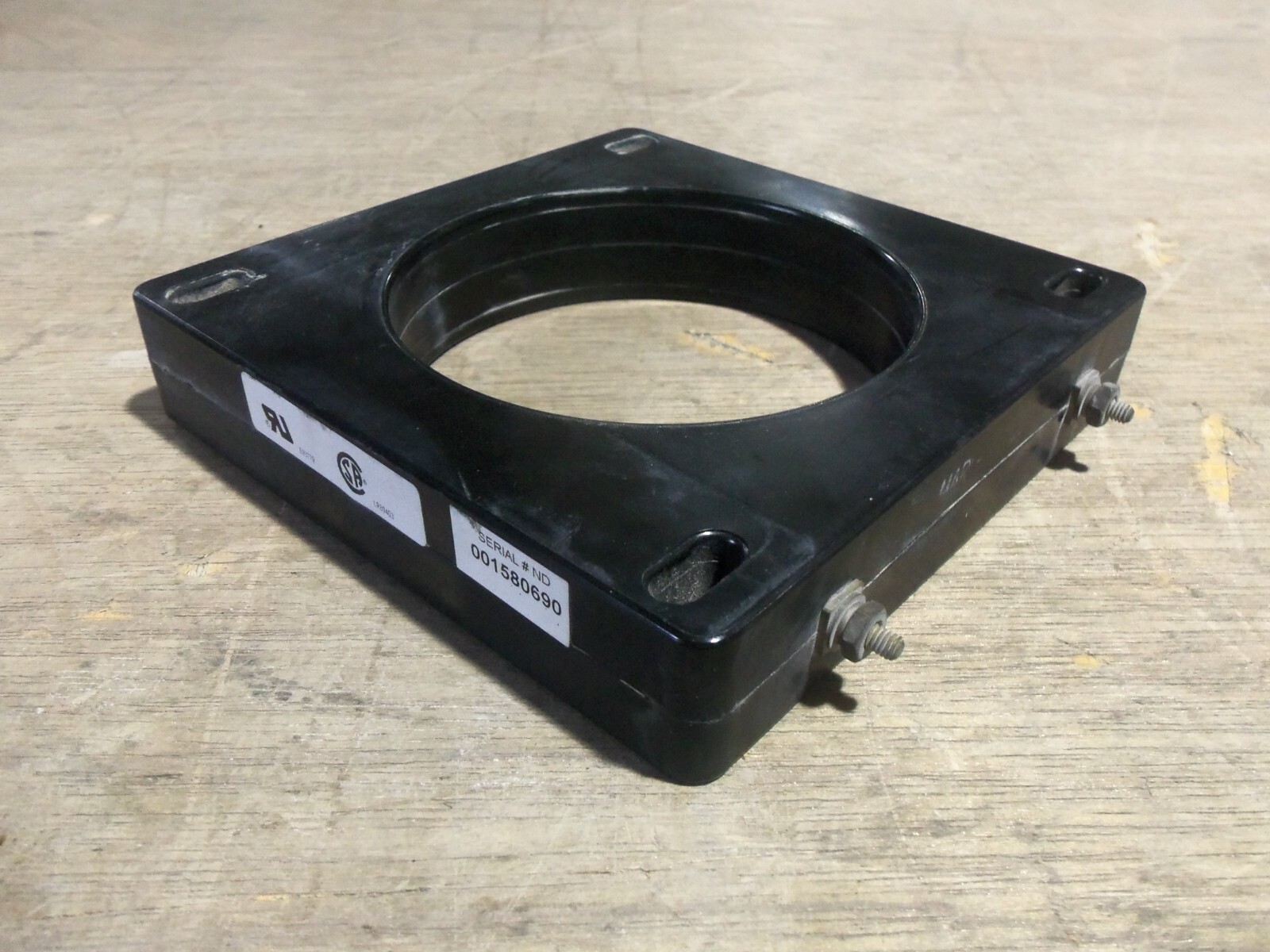 INSTRUMENT TRANSFORMERS 19SHT-302 CURRENT TRANSFORMER RATIO:3000:5A RF 1.0 ACC