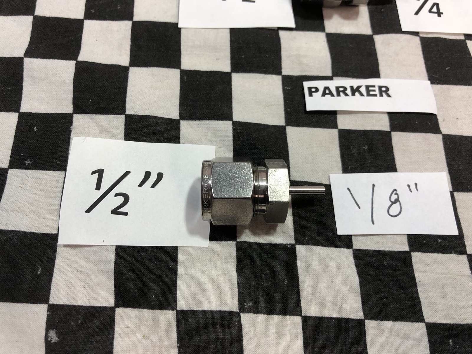 10X PARKER REDUCER 1/8″ – 1/2″ TUBING, 6TUR4-316, 8TUR2-316, 4TUR8-316 #1622C6