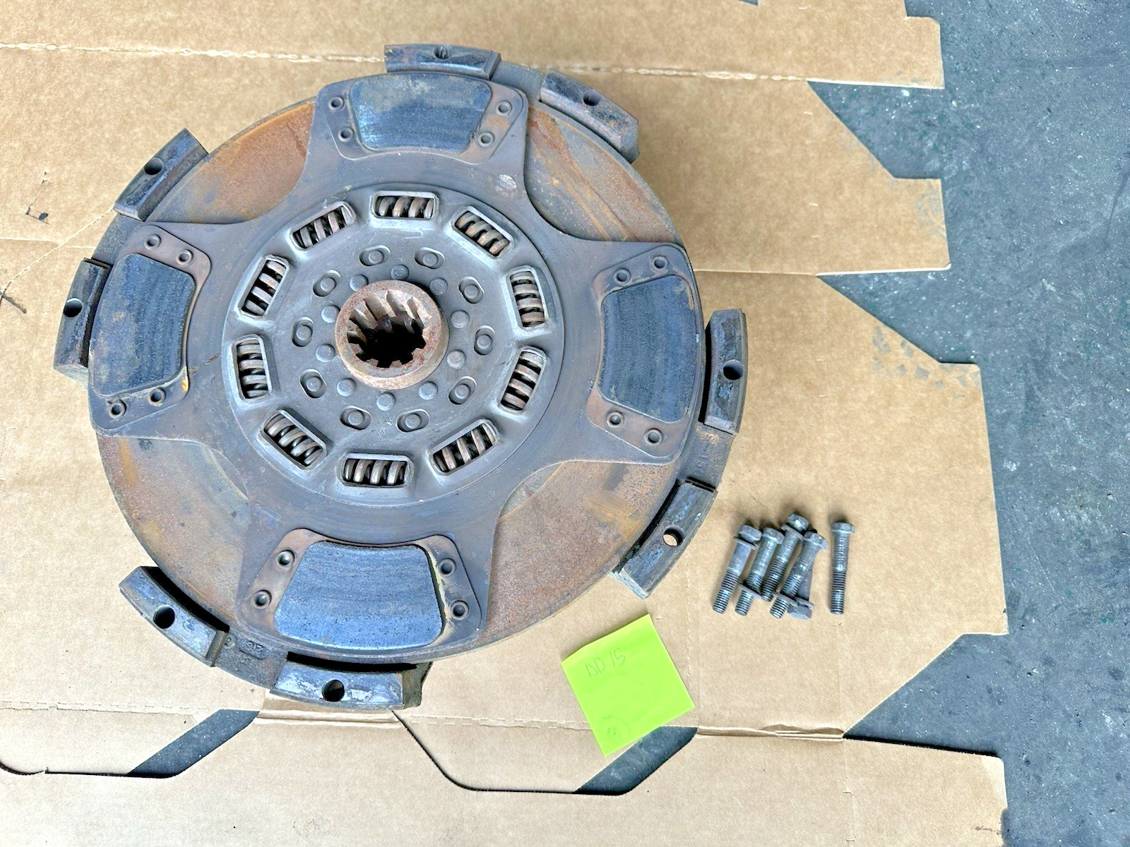 2013 Detroit Diesel DD15 Engine PACELINE CLUTCH ASSEMBLY M7050903 OEM