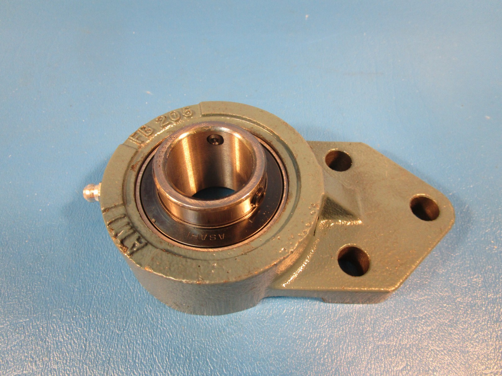 AMI UCFB205-16, 1“ Bore, 3-Bolt Flange Block Bearing, Set Screw Locking (ASAHI)