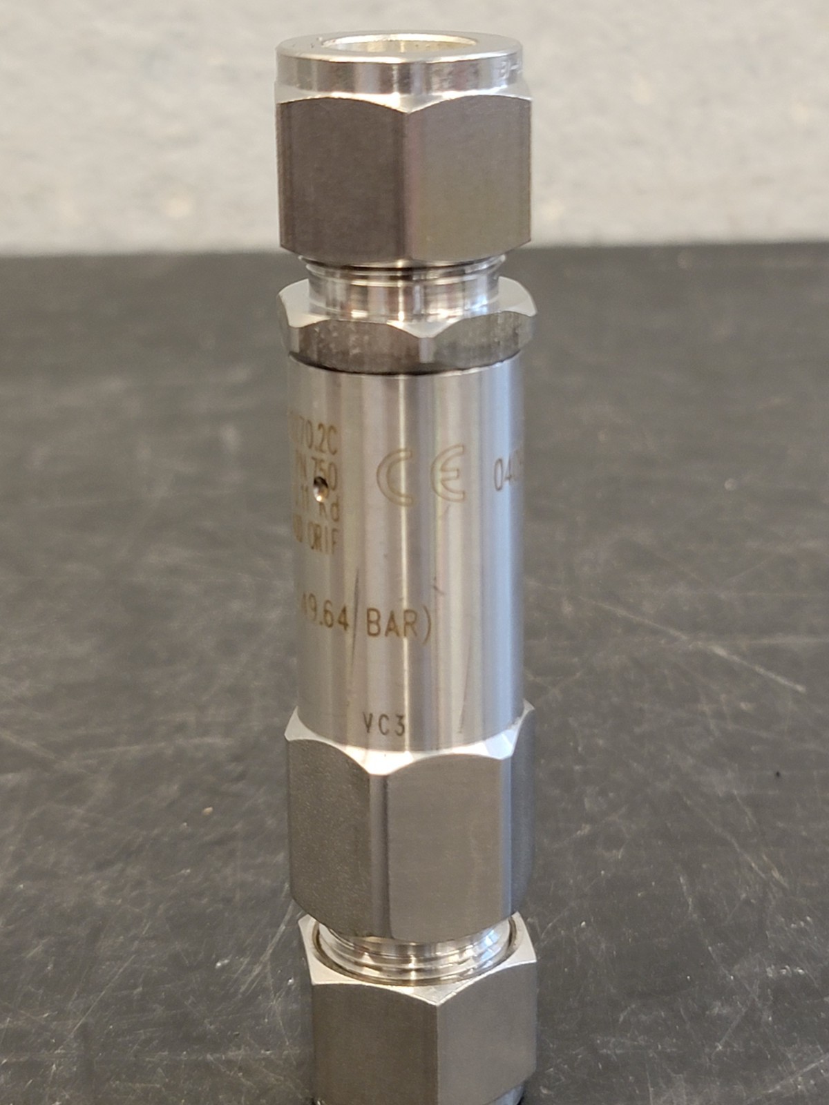 NEW Generant CRV8T-8T-K-720-PSI Cryogenic Relief Valve