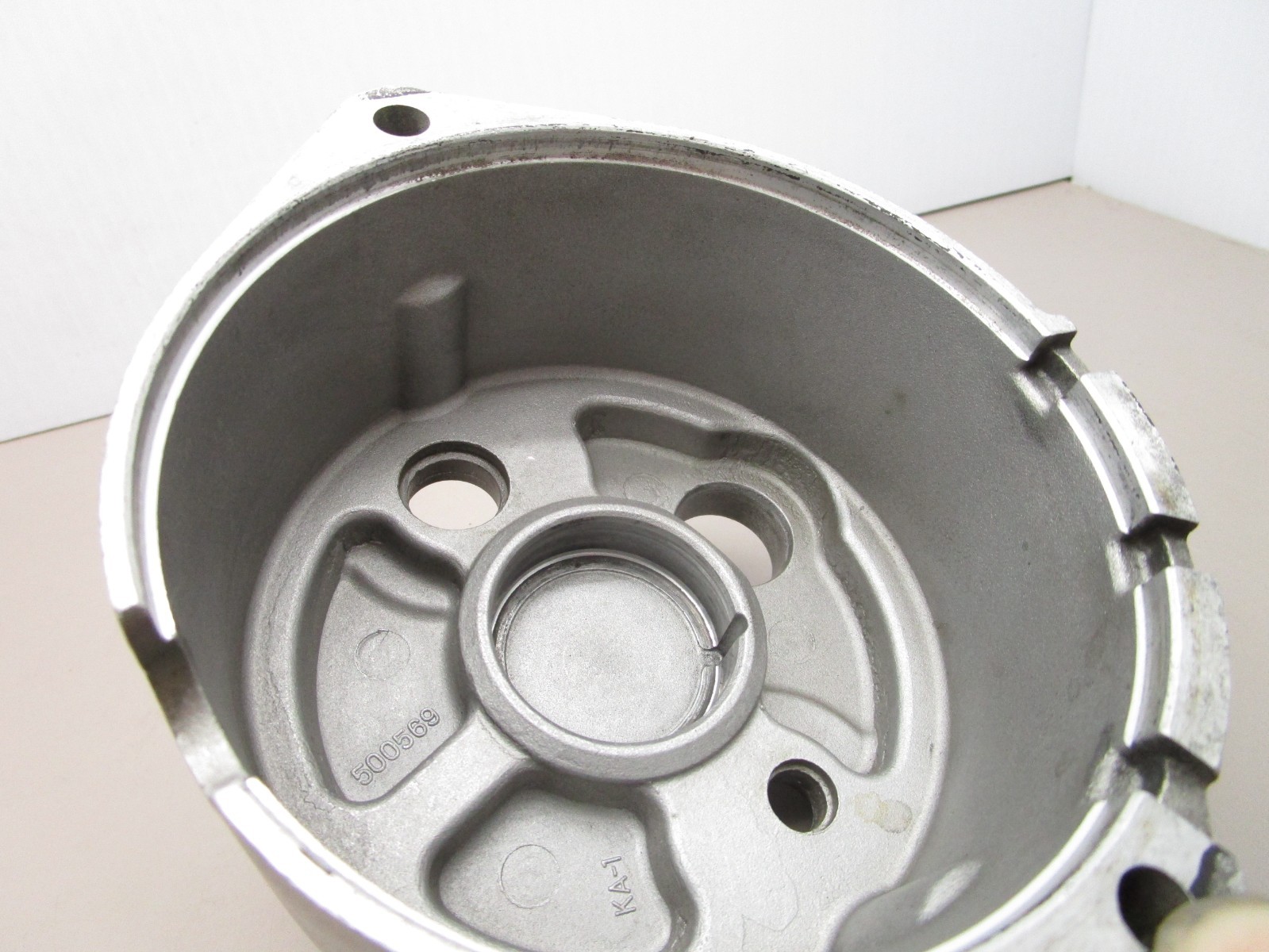 Delco Remy 39MT Engine Starter Rear Bearing Housing Cover 500569 KA-1